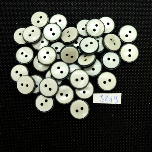 37 boutons en résine noir et blanc - 14mm - tr5219