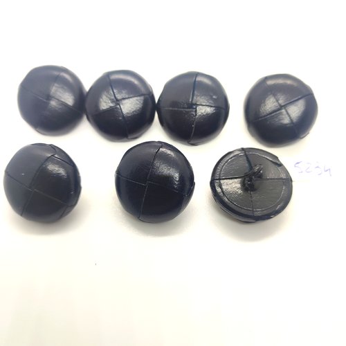 7 boutons en cuir noir - 23mm - tr5234