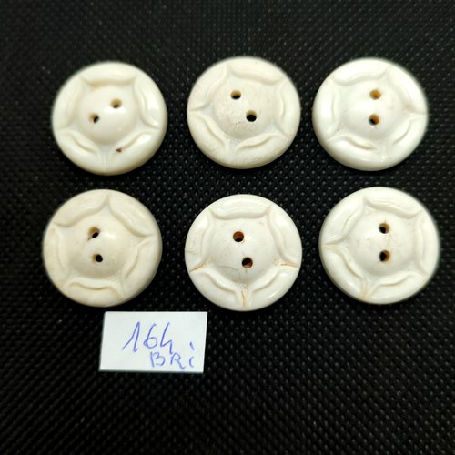 6 boutons en résine blanc cassé - 22mm - bri164