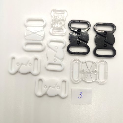 8 attaches en résine noir blanc et transparent - fermé 19x30mm - 16x27mm et 15x23mm - 3