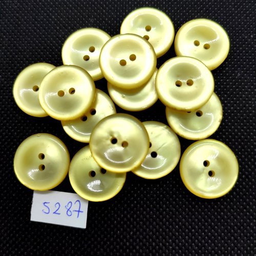 15 boutons en résine jaune - 18mm - tr5287