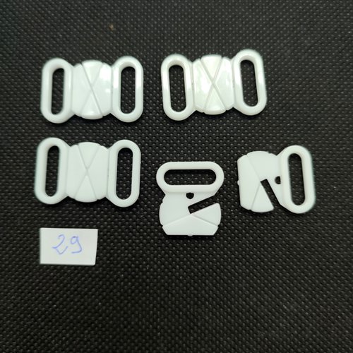 4 attaches en résine blanc - fermé 19x30mm