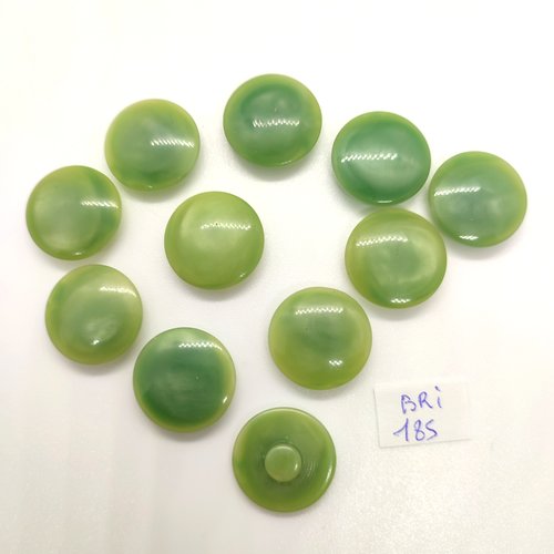 11 boutons en résine vert - 18mm - bri185