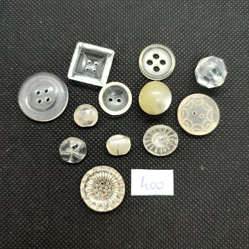 12 boutons en résine transparent - entre 11mm et 22mm - 400