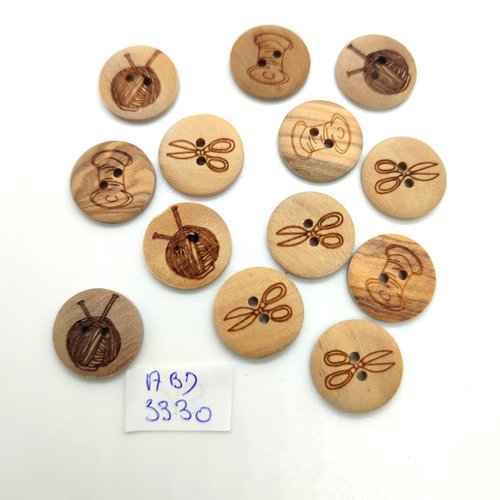 13 boutons en bois marron - thème couture et tricot - 15mm - abd3330