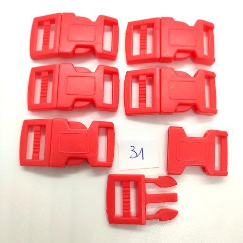 6 attaches en résine rouge clair - fermé 21x43mm