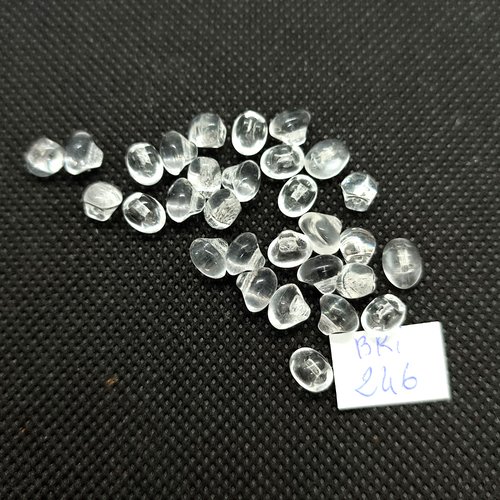30 boutons en verre transparent - 6x7mm - bri246