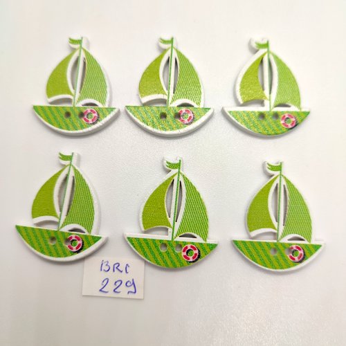 6 boutons fantaisie en bois - un bateau vert - 26x30mm - bri229