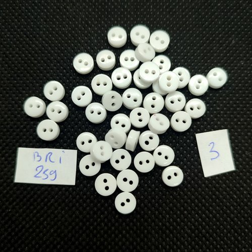 45 boutons en résine blanc - 6mm - bri259