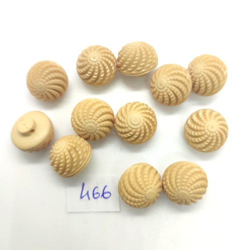 12 boutons en résine beige - 14mm - 466