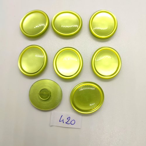 8 boutons en résine vert - 20x22mm - 420