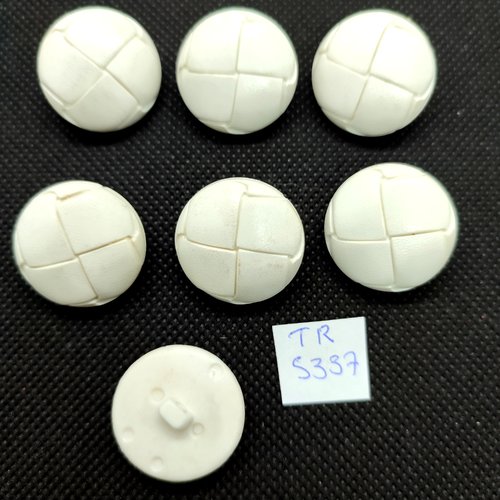 7 boutons en résine blanc - 23mm - tr5337
