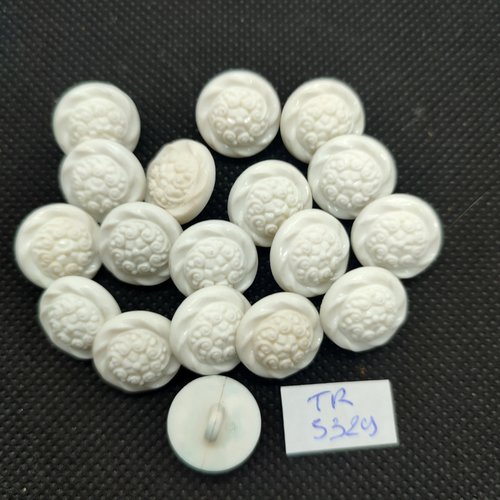 18 boutons en résine blanc - 15mm - tr5329