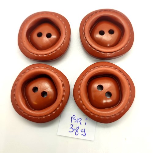4 boutons en résine marron - 31mm - bri389