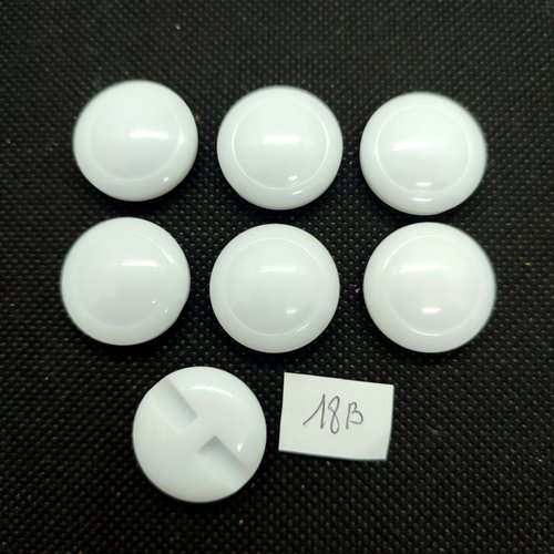 7 boutons en résine blanc - 22mm - 18b