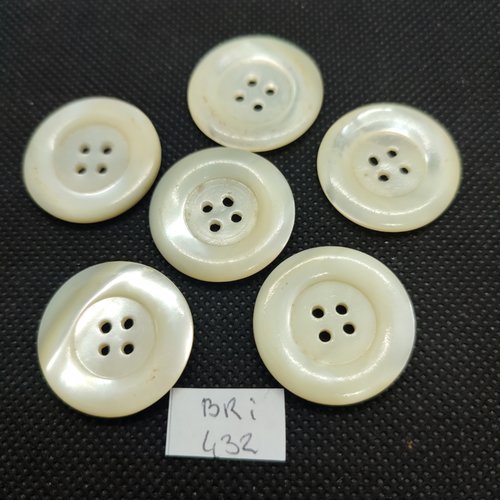 6 boutons en nacre ivoire - 27mm - bri432