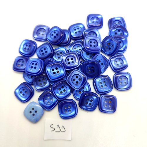 34 boutons en résine bleu - 12x12mm - 599