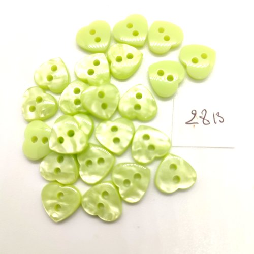 23 boutons fantaisie en résine vert - coeur - 10mm - 28b