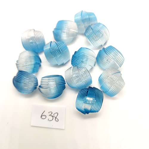 13 boutons en résine bleu transparent - 15x14mm - 638
