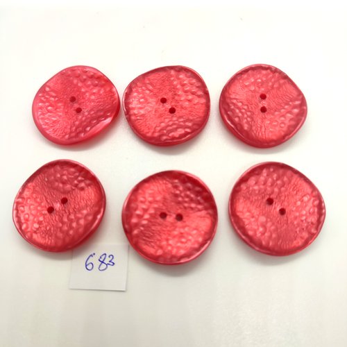 7 boutons en résine rouge - 27mm - 683
