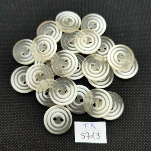 23 boutons en résine beige / ivoire - 18mm - tr5713bis