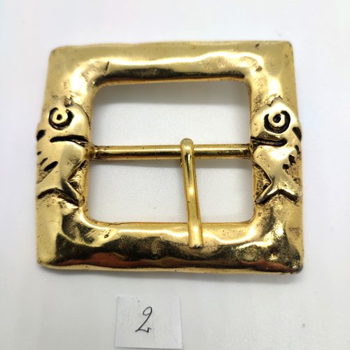 1 boucle de ceinture en métal doré un poisson - vintage - 62x68mm