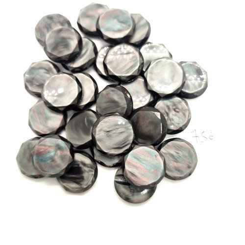 28 boutons en résine gris - 17mm - 756