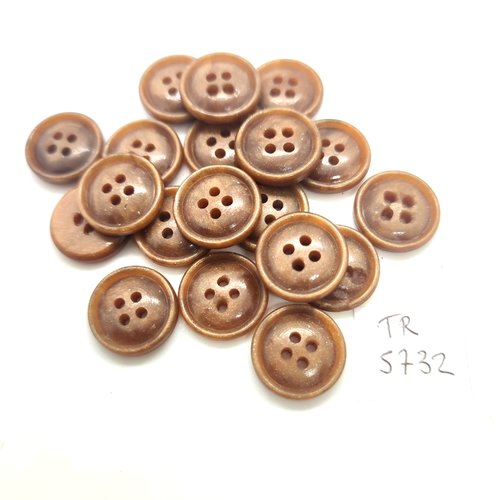 19 boutons en résine marron - 15mm - tr5732
