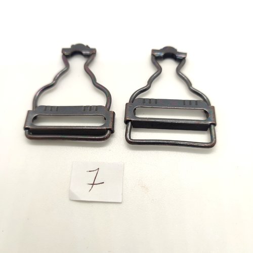 2 attaches en métal bronze  - 35x47mm
