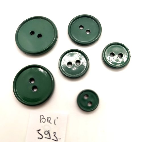 6 boutons en résine vert - 23mm - 20mm - 18mm - 15mm - 14mm - 10mm - bri593