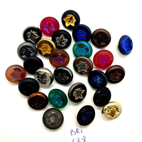 27 boutons en résine multicolore - feuille - 13/14mm - bri638