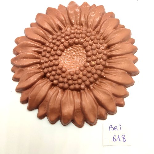 1 fleur en résine marron à coller - 88mm - bri618