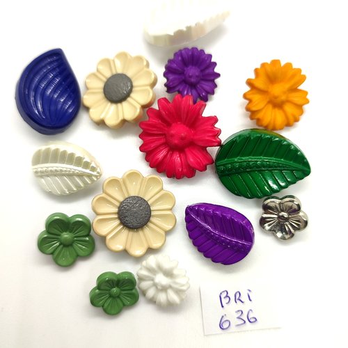 14 boutons fantaisie en résine multicolore - fleur et feuille - entre 11mm et 23mm - bri636