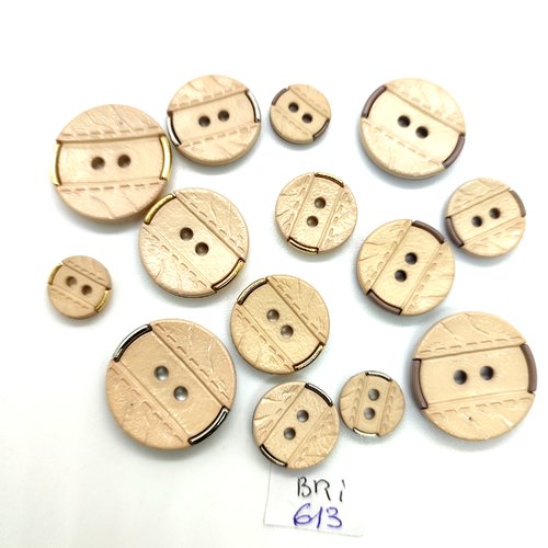 14 boutons en résine beige doré et argenté - taille diverse - bri613