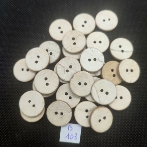 28 boutons en coco beige clair - 18mm - 108b