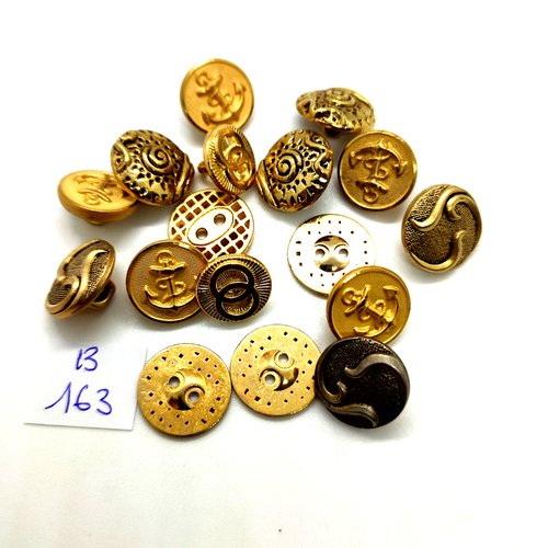 17 boutons en résine doré - entre 13mm et 15mm - 163b