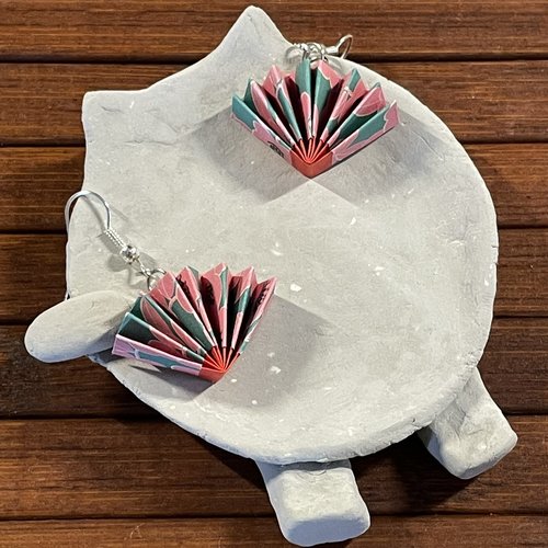 Boucles d'oreilles origami éventail fleurs roses v2