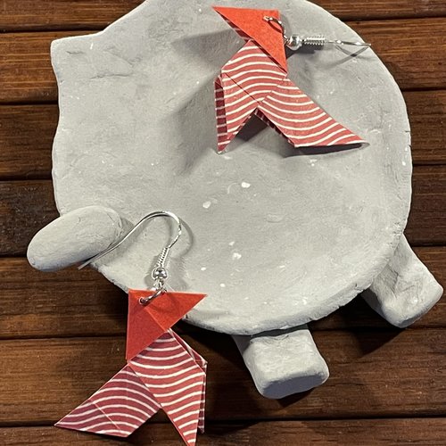 Boucles d'oreilles origami cocotte rouge vagues v2
