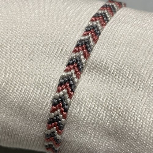 Bracelet brésilien chevrons "cocoon"