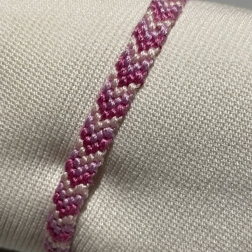 Bracelet brésilien chevrons "bonbon"