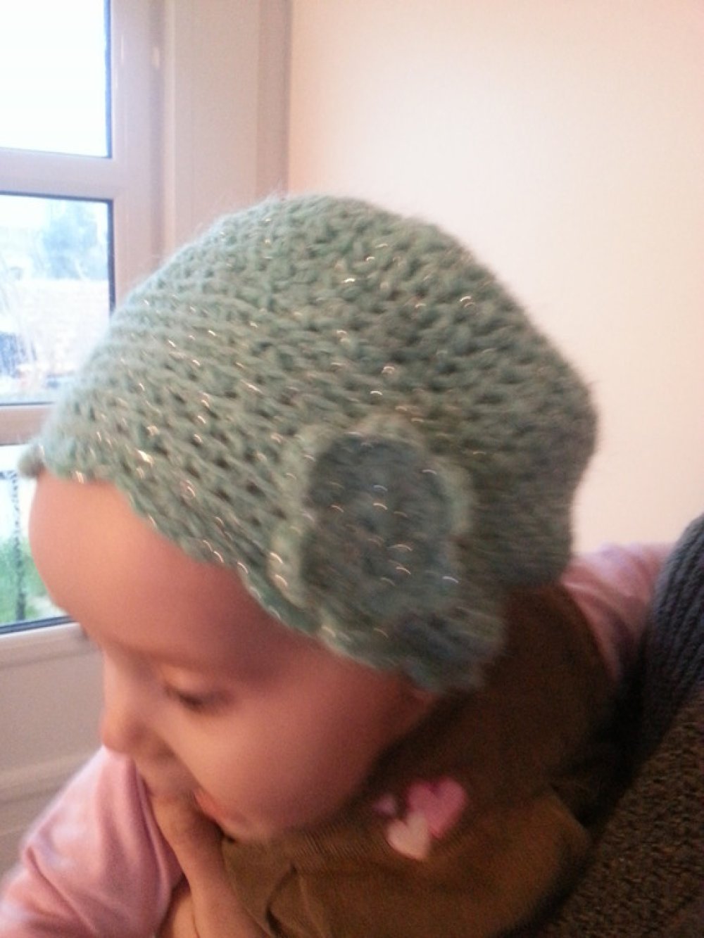 Bonnet Bebe Fille Vert Argent Fait Main Crochet Un Grand Marche