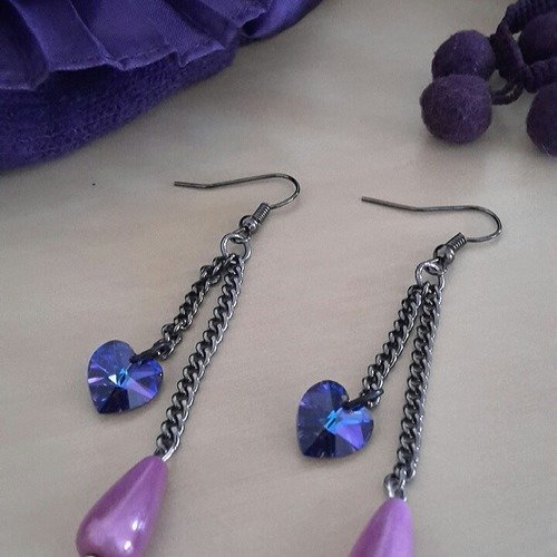 "élégance"boucles d'oreilles pendantes perle rose et coeur bleu cristal