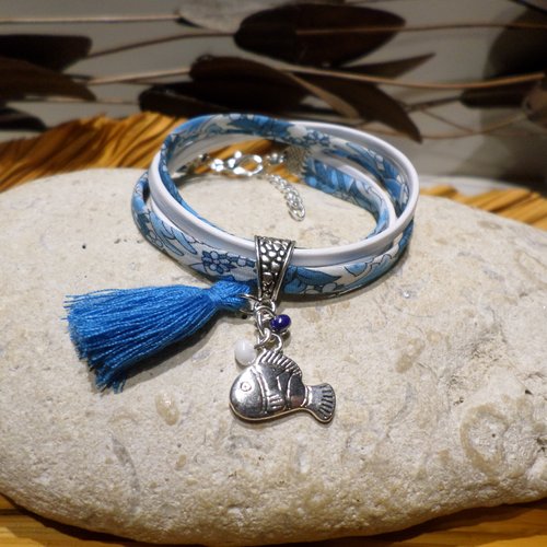 Bracelet fille liberty bleu cuir blanc et pendentif poisson clown, bijou original, idée cadeau enfant