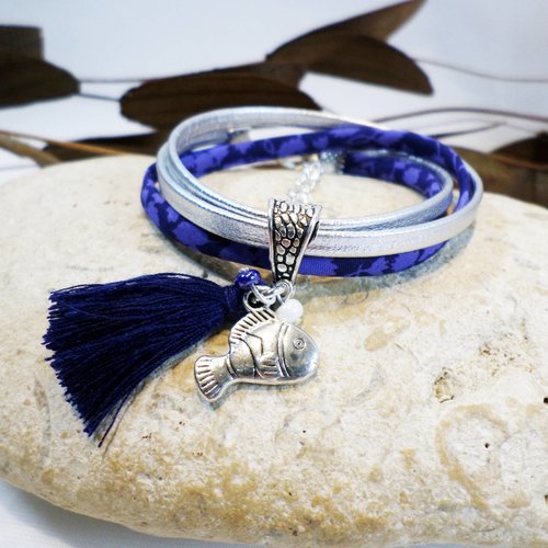 Bracelet tissu liberty bleu marine pendentif poisson clown bijou bohème enfant fille