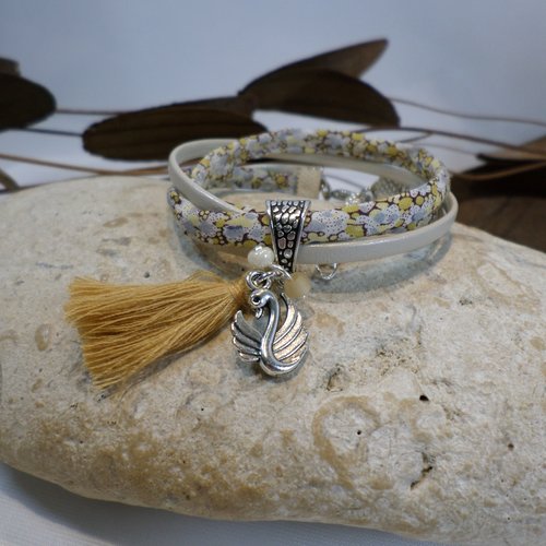 Bracelet cygne cuir beige et liberty fleuri sable, bijou original idée cadeau