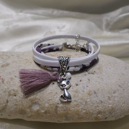 Bracelet chat en cuir et cordon liberty prune, bijou original, idée cadeau enfant fille