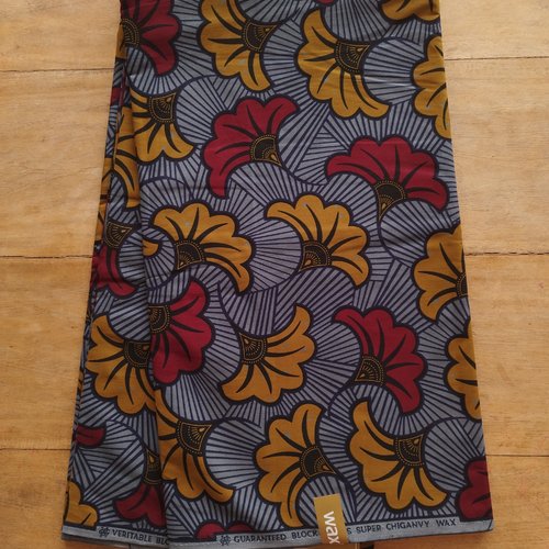 Tissu wax - par 50 centimètres - "fleurs de mariage" rouges et jaunes fond gris - 100% coton - tissu africain - pagne
