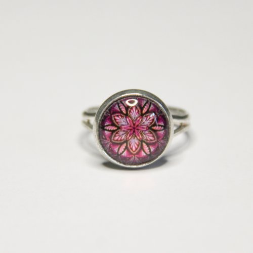 Petite bague ronde argentée rose