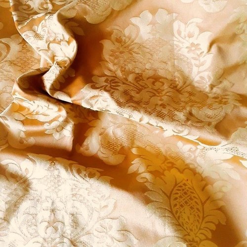Tissu damas montespan style louis xiv, au mètre , paille-or, coloris or et autres