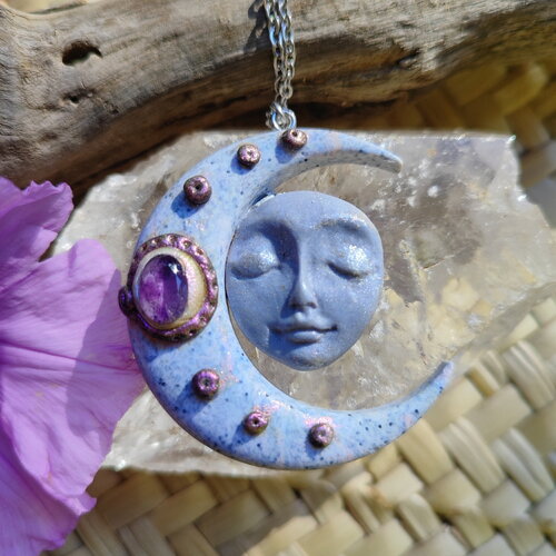 Pendentif lune et soleil en améthyste fait main en argile polymère avec effets pierre.